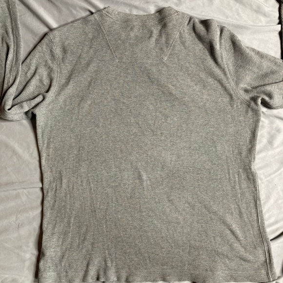 Timberland Men's Long Sleeve Gray Tee - Picture 7 of 11